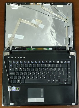 LAPTOP-CLEVO-M765SU-2