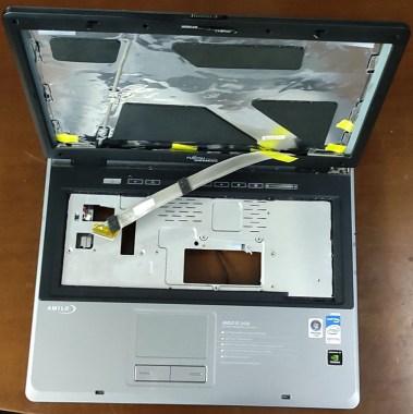 LAPTOP-FUJITSU-SIEMENS-AMILO-XI2428-2