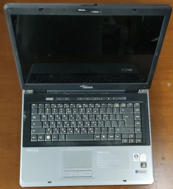 LAPTOP-FUTJITSU-SIEMENS-AMILO-XI-2428-2
