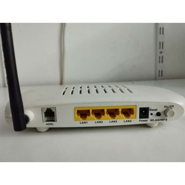 router-modem-hol-4-θύρες-LAN-model-Cellpipe-7130-edit-1-
