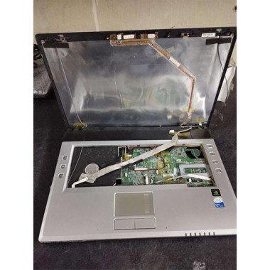 LAPTOP-Clevo-M66SRU--edit-2