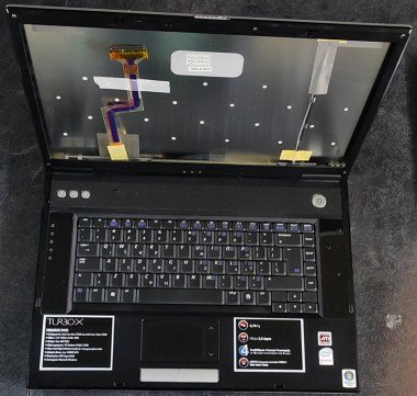 LAPTOP-TURBO-X-w812dl1-2