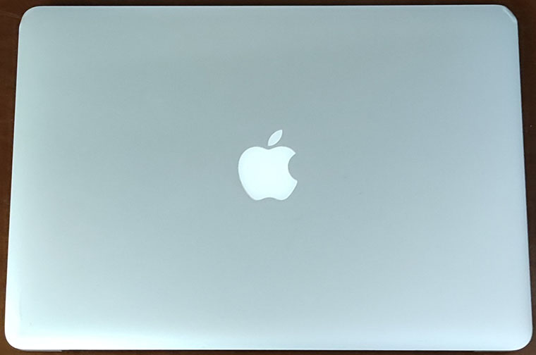 MACBOOK-AIR-A1466 APPLE MACBOOK AIR A1466 (Μεταχειρισμένο για ανταλλακτικά)